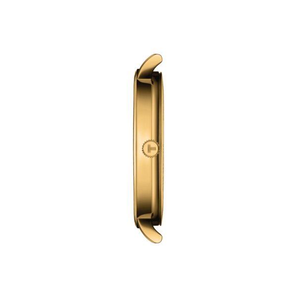 Seitenansicht einer minimalistischen Golduhr mit schlankem Profil und kleiner Krone auf der rechten Seite. Die Uhr hat keine sichtbaren Markierungen auf dem Zifferblatt, was ihr elegantes, dezentes Design unterstreicht.
