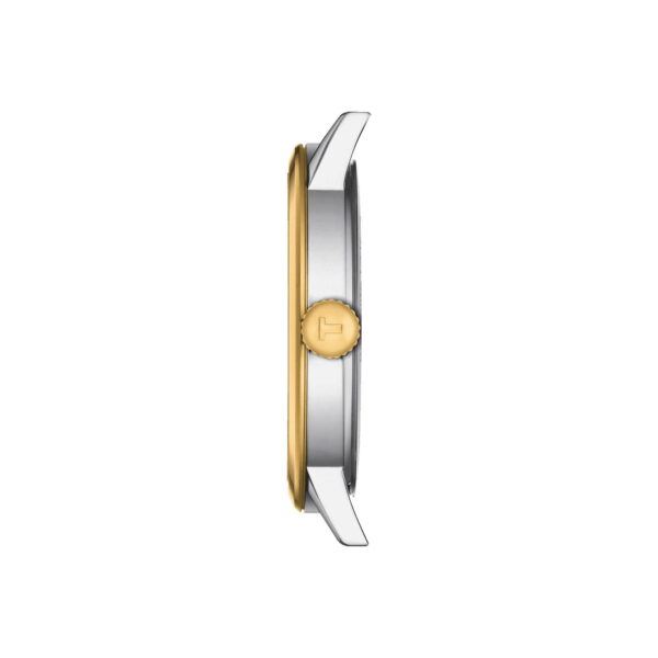 Seitenansicht eines Armbanduhrengehäuses mit silber- und goldfarbenem Design. Das Gehäuse verfügt über eine goldene Krone mit eingraviertem Muster. Das schlanke Profil unterstreicht den minimalistischen und eleganten Stil.
