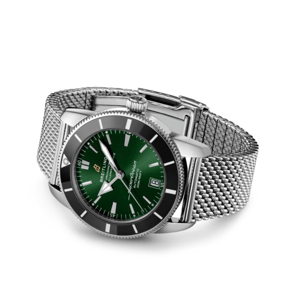 Breitling Superocean B20 Automatic 42