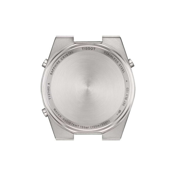 Das Bild zeigt die Rückseite eines 40-mm-Uhrengehäuses der Tissot PRX Digital. Es ist rund, aus Edelstahl mit Gravuren: „Tissot“, „Saphirglas“, „Edelstahl“, „Wasserdicht 10 bar (100 m/330 Fuß)“ und enthält eine Modellnummer.