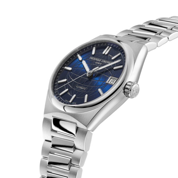 Die Frederique Constant Highlife Ladies Automatic besticht durch ihr elegantes, modernes Design mit silbernem Metallarmband, blau gemustertem Zifferblatt und Datumsanzeige. Markante Stundenmarkierungen und Zeiger bilden einen eleganten Kontrast zum Hintergrund. Eine Markenkrone rundet den edlen Look ab.