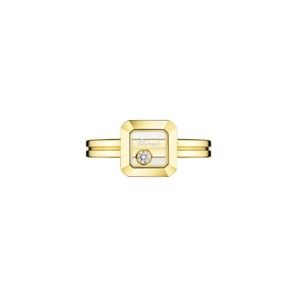 Der Chopard Happy Diamonds Ring W55 ist ein Goldring mit quadratischer Oberseite, einem zentralen Diamanten, „Chopard“-Gravur und einem Doppelbanddesign.