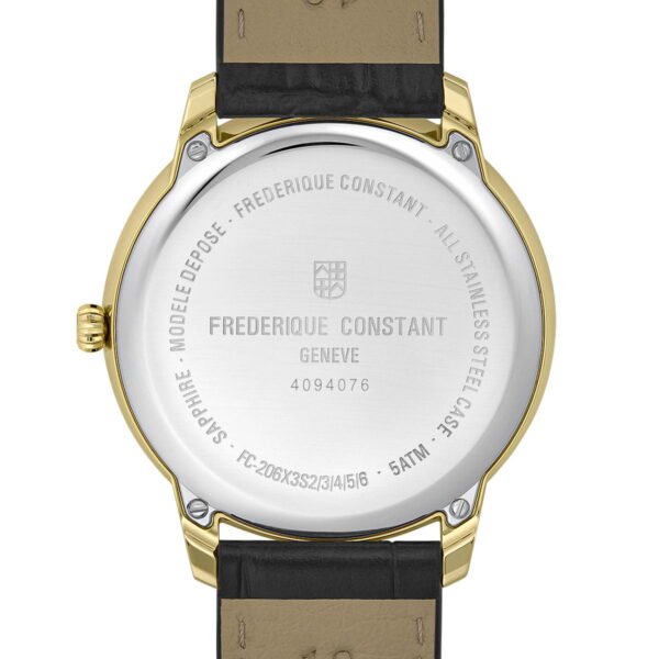 Rückansicht der Frederique Constant Classics Moneta Moonphase mit Gold- und Silbergehäuse, schwarzem Lederarmband und eingravierten Details wie Markenname, Seriennummer und Materialangaben.