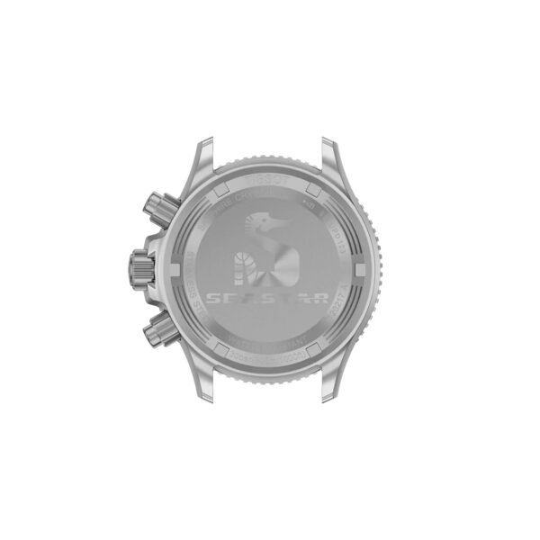 Die Tissot Seastar 1000 38MM hat einen silbernen Gehäuseboden mit eingraviertem Text und Logo sowie eine sichtbare Krone und Drücker auf der linken Seite. Die Uhr ist vor einem schlichten weißen Hintergrund zentriert.